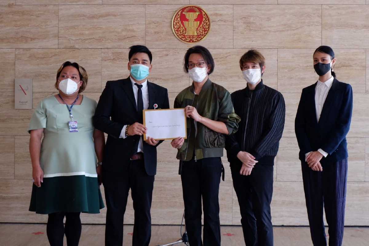 "ภาคีสีรุ้ง" เรียกร้องสภา พิจารณาพ.ร.บ. "สมรสเท่าเทียม" แทน พ.ร.บ.คู่ชีวิต