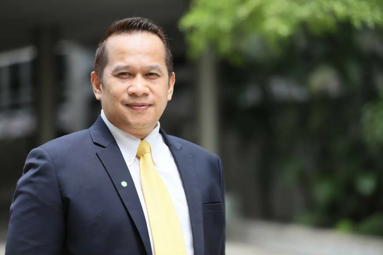 "เพื่อไทย" จี้ตัดอำนาจสว. หลังโพลอยากได้ "อุ๊งอิ๊ง" เป็นนายกฯ