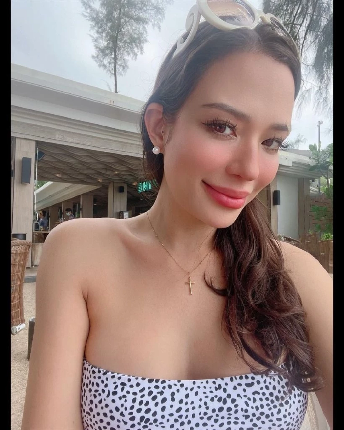 "ซูซี่ สุษิรา" โวยสายการบินดัง ทำให้เสียเวลาและเสียใจที่สุด