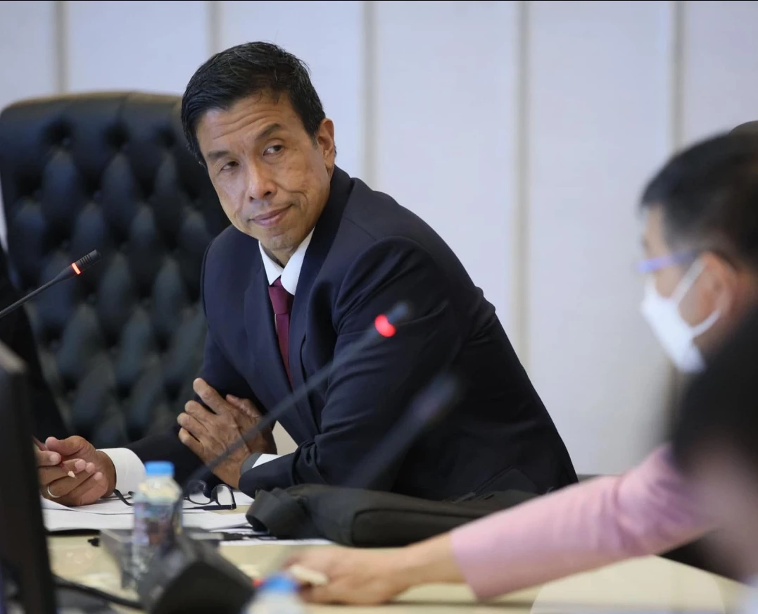 "ชัชชาติ" ประชุมผู้บริหาร "กทม."เริ่มงานแรกหลังกลับจากอเมริกา