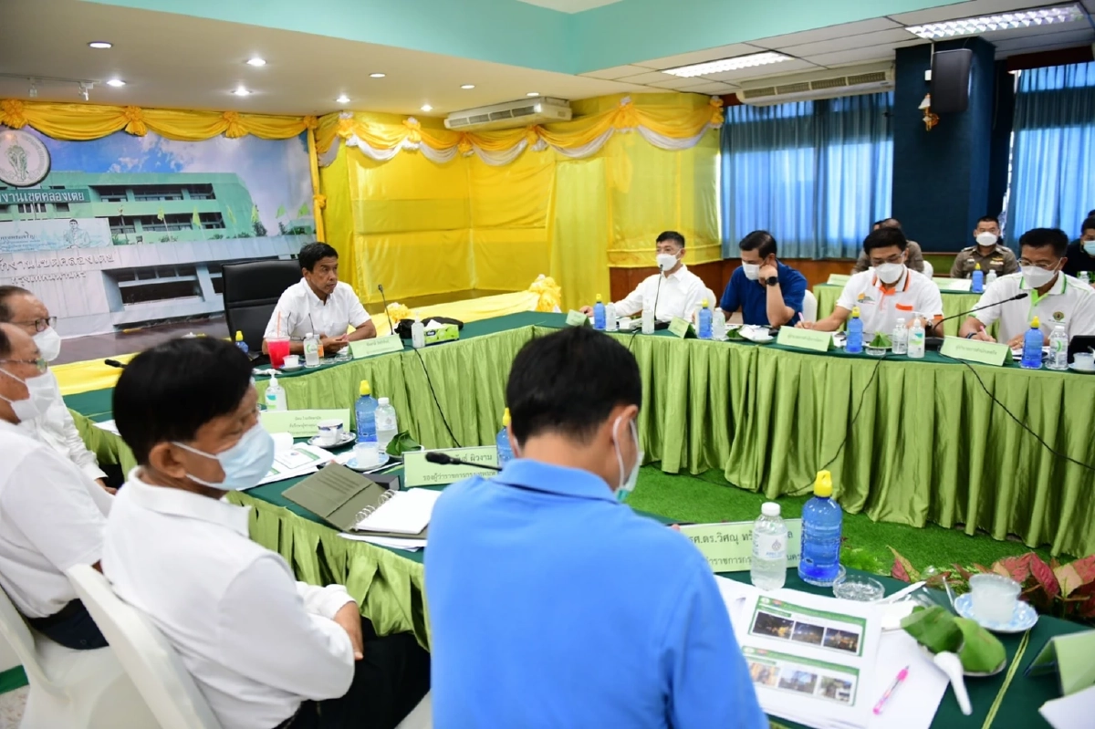 "ชัชชาติ" อยากให้ "คลองเตย" เป็นต้นแบบการแก้ปัญหากทม.