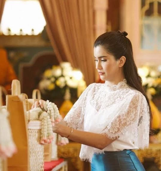 เปิดบทสวด มหาจักรพรรดิ ที่นางเอกดัง "ปู ไปรยา" ต้องสวดทุกวัน