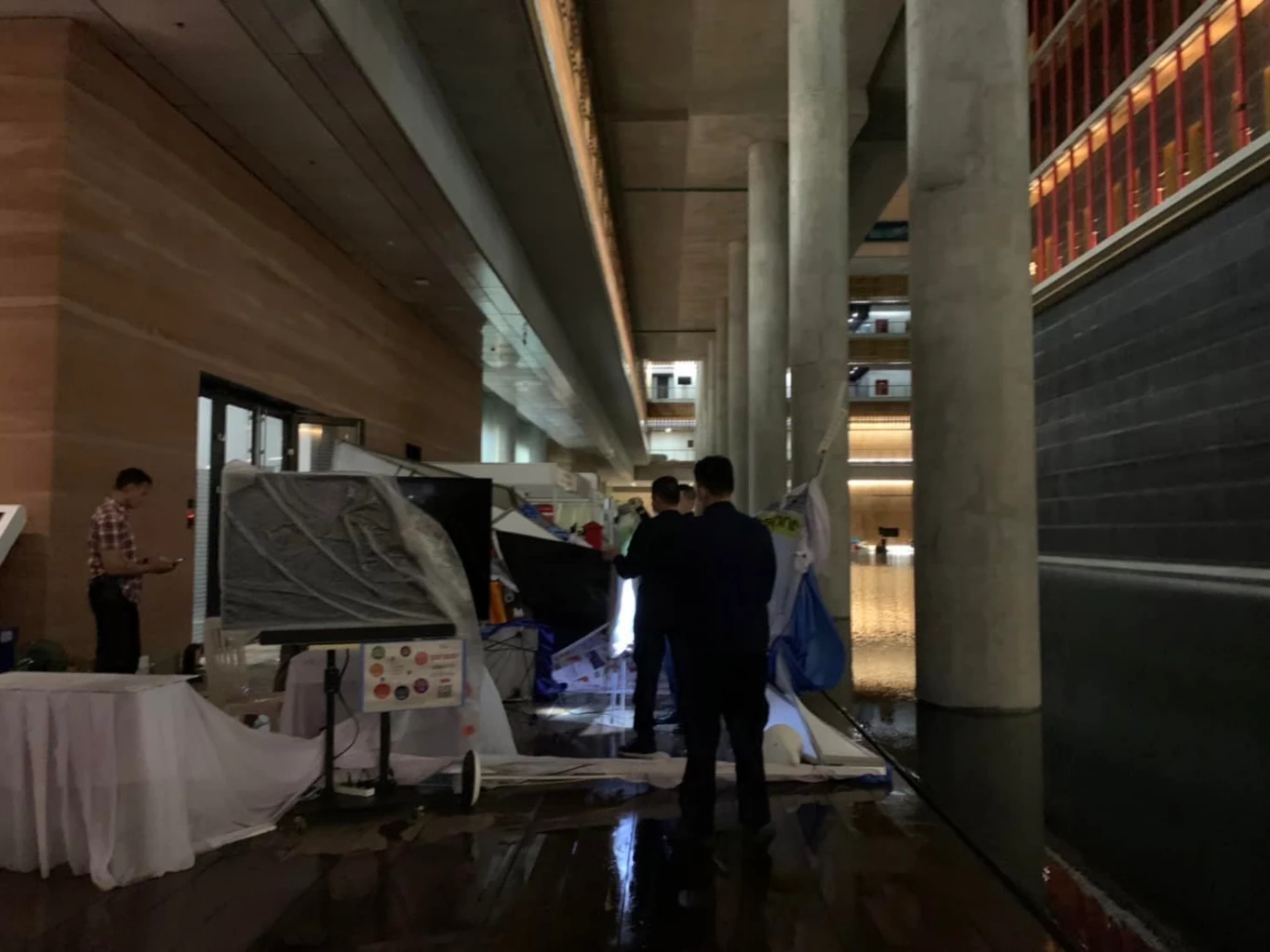 น้ำรั่วอาคารรัฐสภา