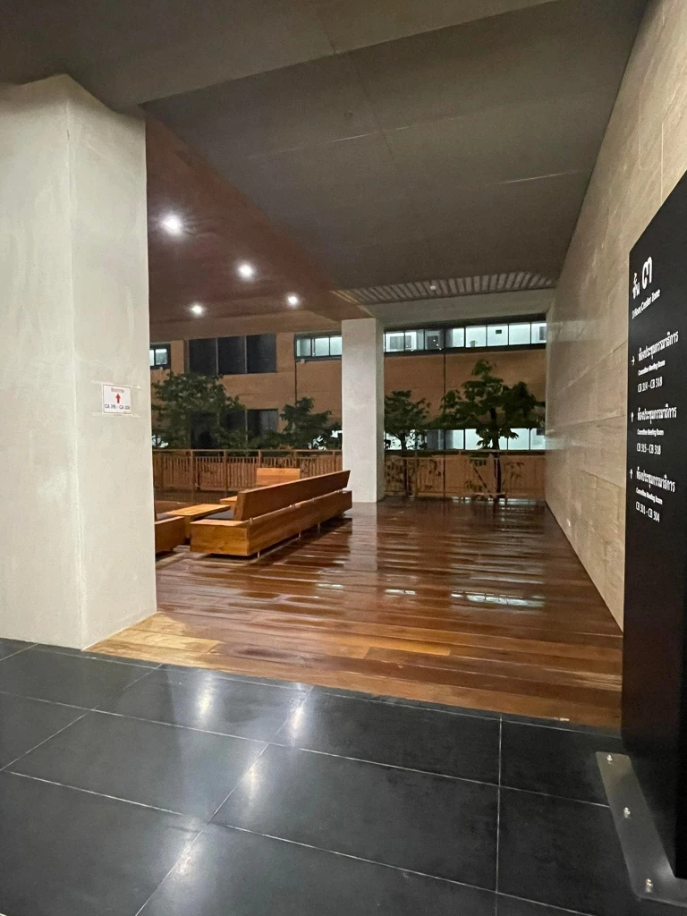 น้ำรั่วอาคารรัฐสภา