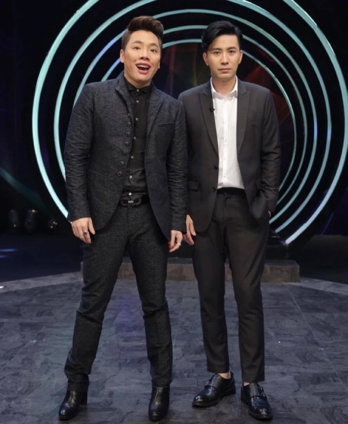 มดดำ  - กรรชัย