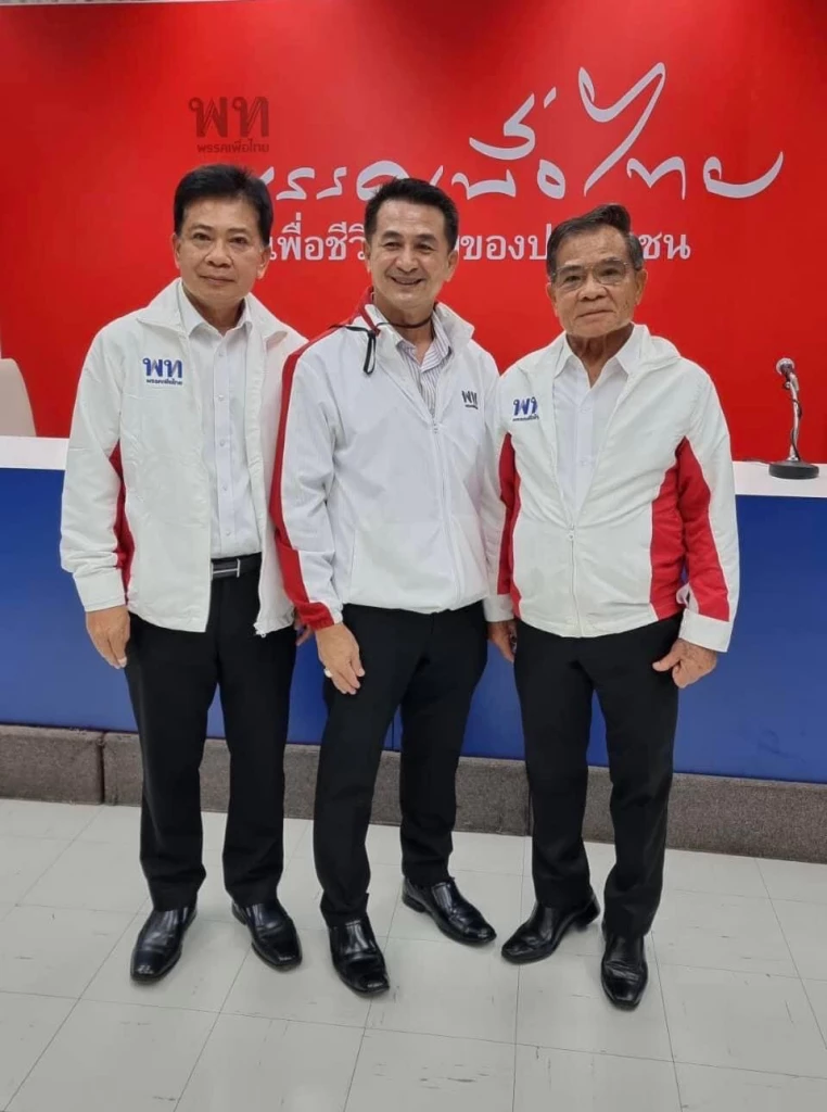 พินิจ และลูกชาย พร้อมลงสนามสมัยหน้า