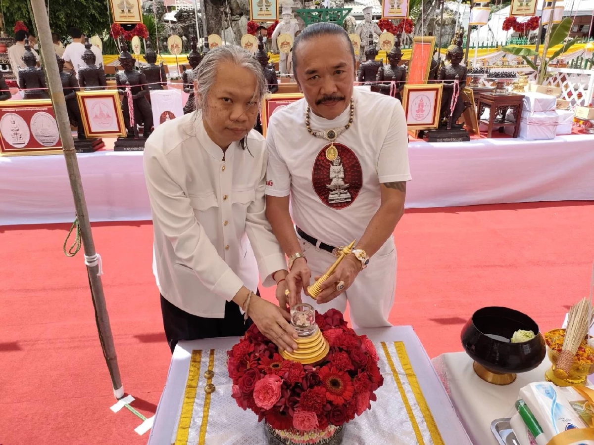 พิธีบรรจุพระบรมธาตุในพระเกศหลวงพ่อแจ้ง เบิกเนตรสมโภช รูปหล่อ"พญายักษ์"