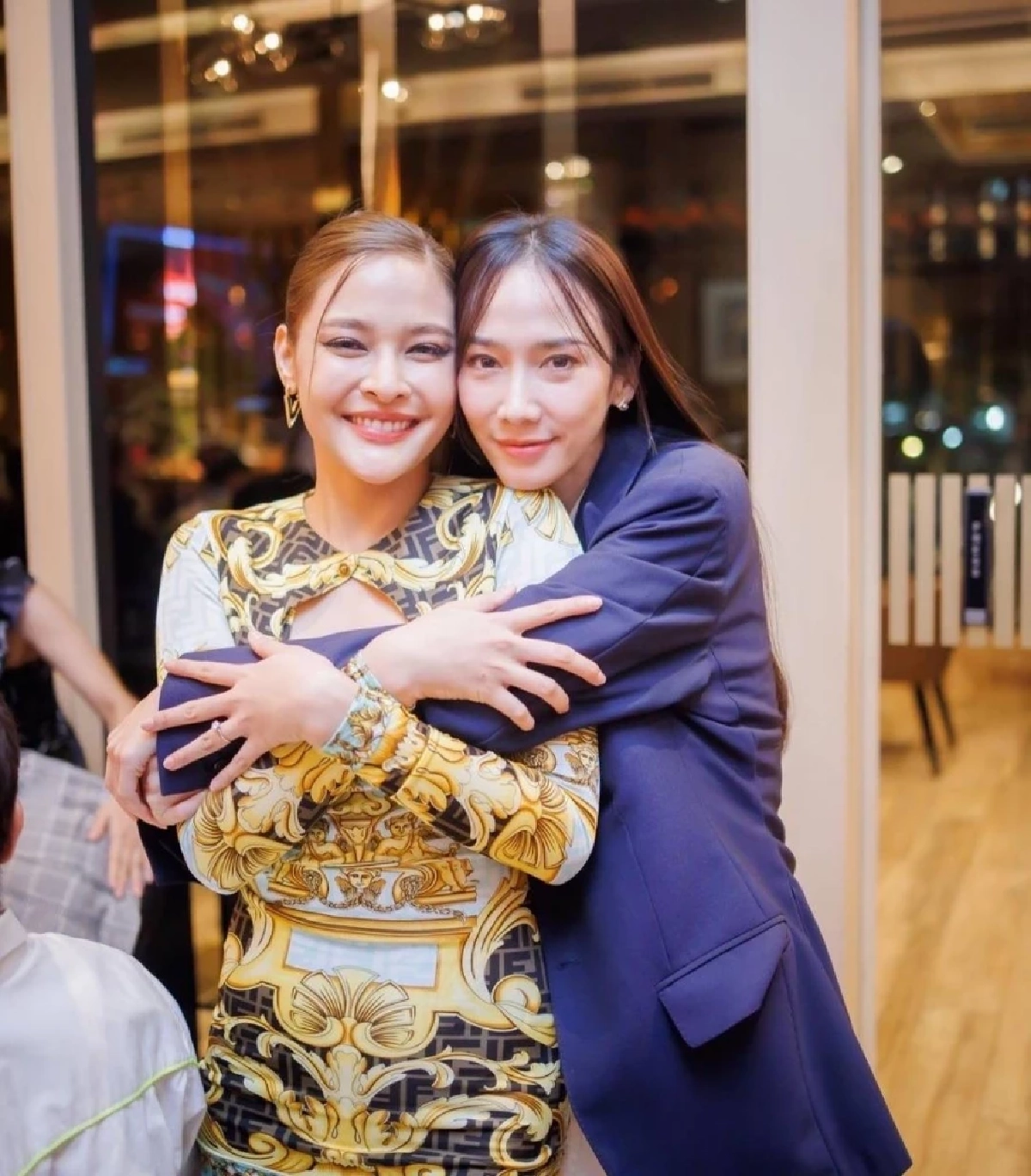 ปุ๊กลุก-อั้ม