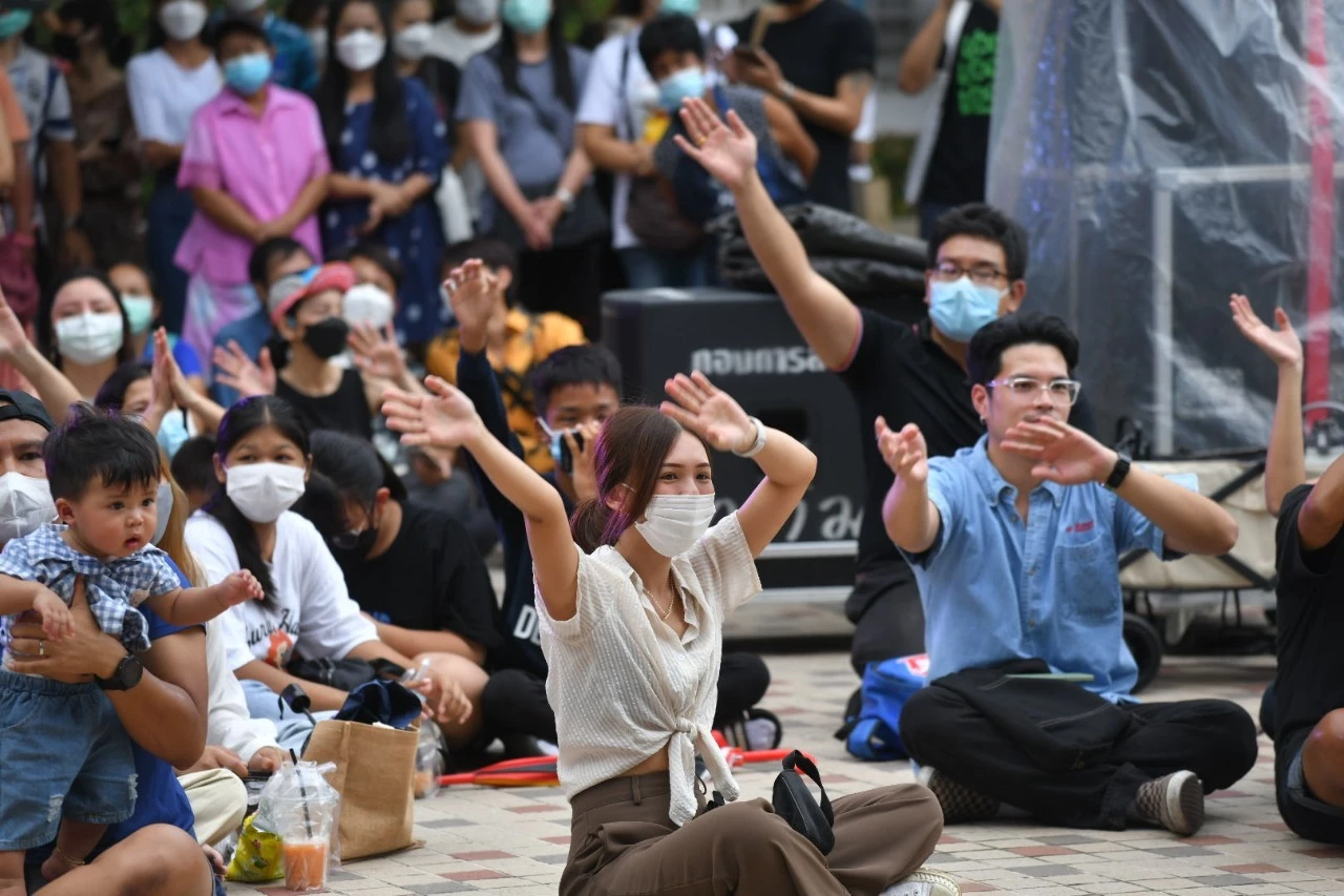 "ผู้ว่าฯ" "ชัชชาติ" แวะเที่ยวงาน “บางกอก กำลังดี...ที่ฝั่งธน”