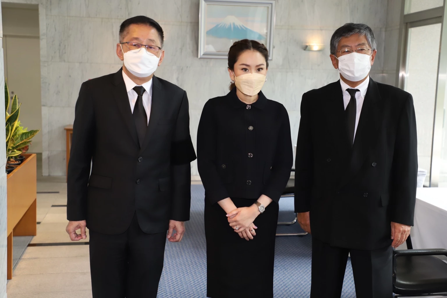 "เพื่อไทย" ร่วมไว้อาลัยอดีตนายกฯ "ชินโซ อาเบะ"