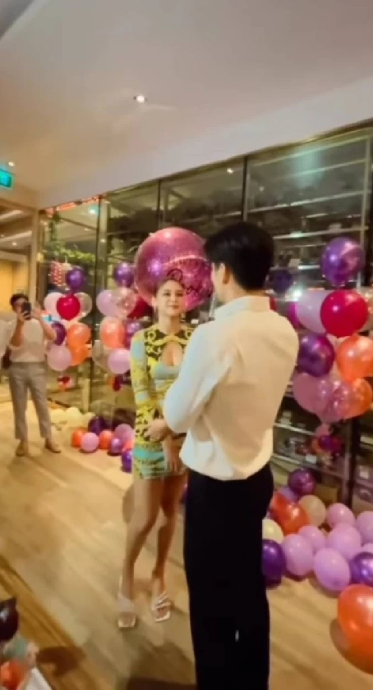 ไมค์-ปุ๊กลุก