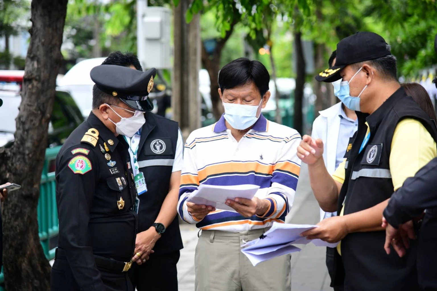 "กทม"ตรวจ 8 จุด การค้าย่านดุสิต แชร์พื้นที่ทางเท้าและคนเดินถนนใช้ร่วมกัน