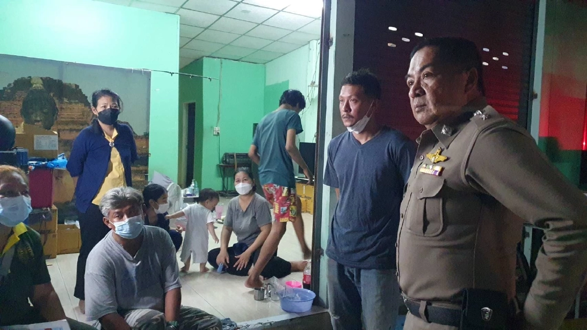 หนุ่มใหญ่วัย 56 ปี เขียนจดหมายลา  ก่อน "รมควันฆ่าตัวตาย" ในรถยนต์ตัวเอง