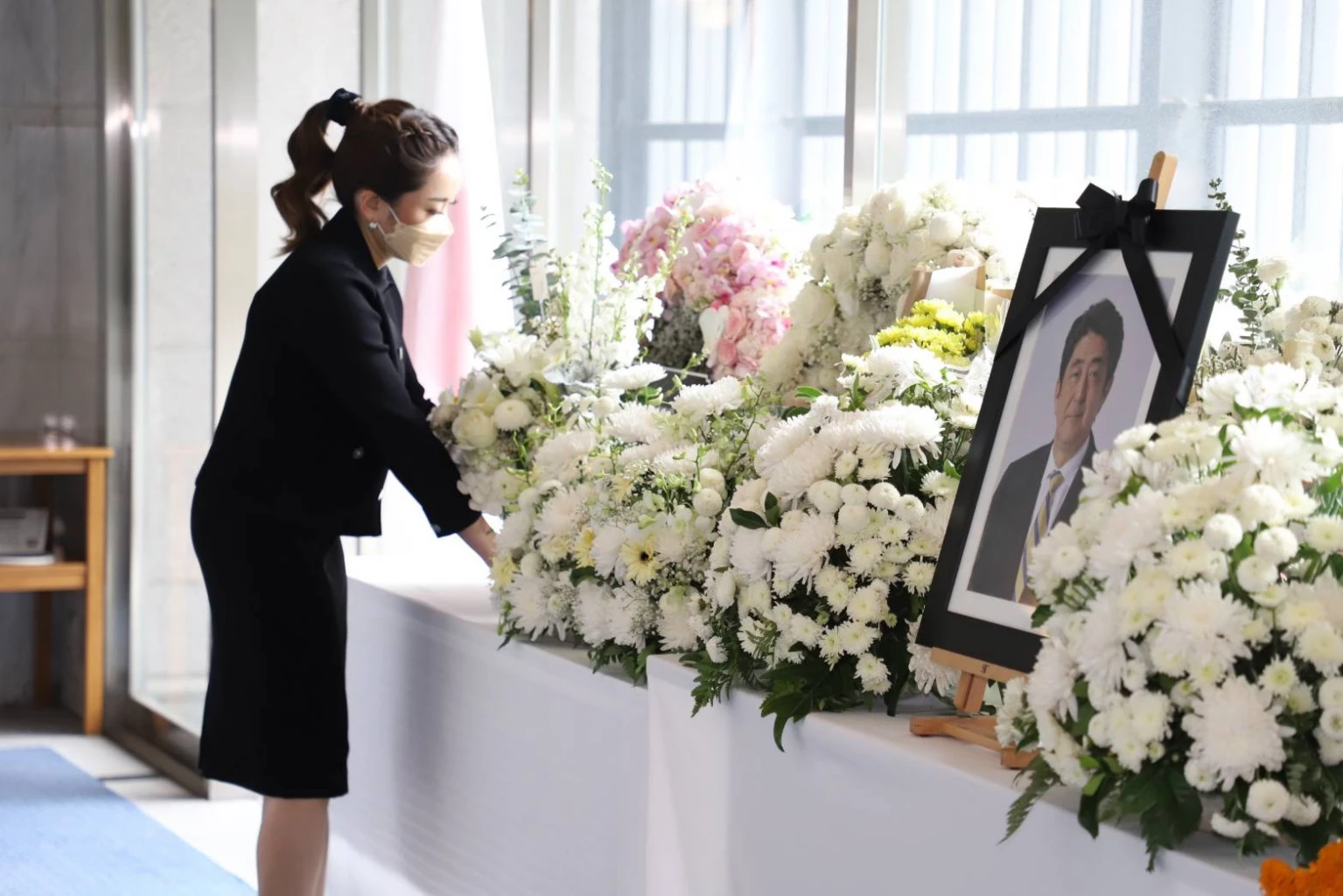 "เพื่อไทย" ร่วมไว้อาลัยอดีตนายกฯ "ชินโซ อาเบะ"