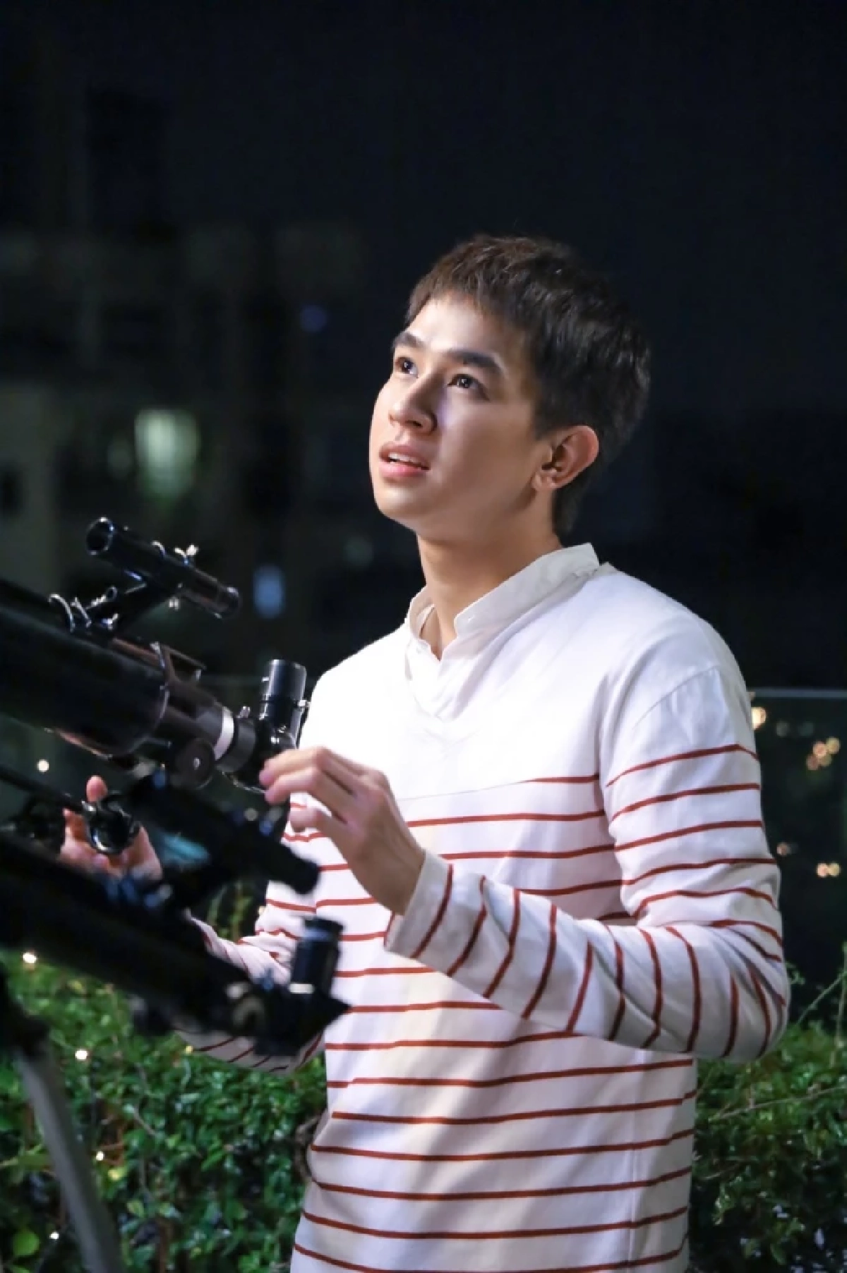 เปิดตัวสวย "เลิฟ@นาย" ขึ้นสู่เทรนด์ทวิตอับดับ 1 ติด Top 10 ตั้งแต่ตอนแรก