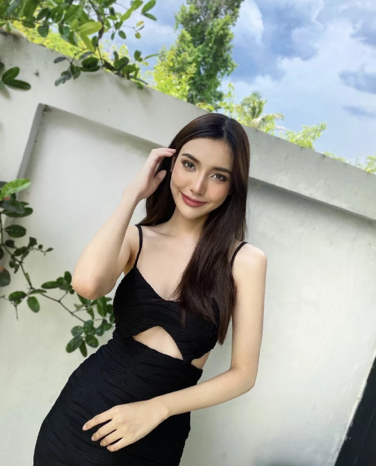 โปรไฟล์ไม่ธรรมดา "พริ้ง ชุติญา" สาวคนสนิท "อินดี้ อินทัช" พร้อมเรียกแฟน