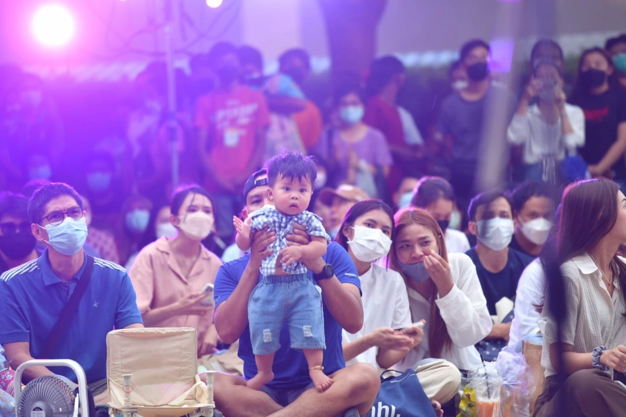 "ผู้ว่าฯ" "ชัชชาติ" แวะเที่ยวงาน “บางกอก กำลังดี...ที่ฝั่งธน”