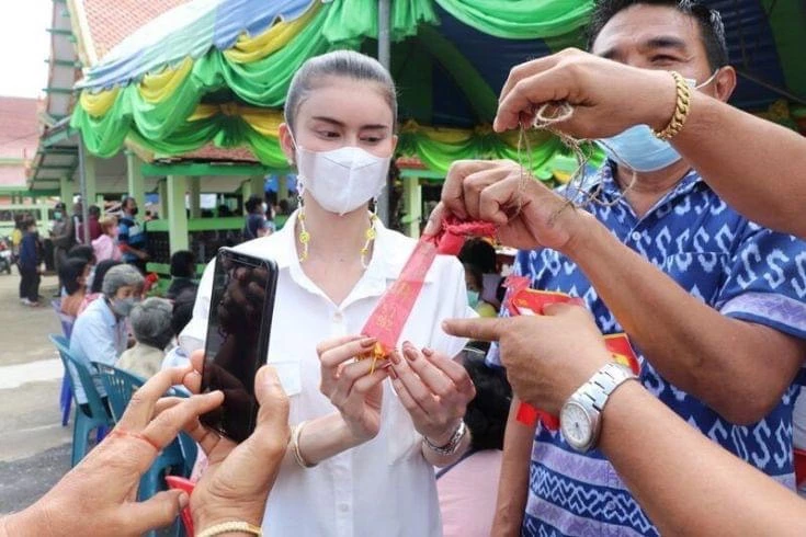 เลขเด็ด 1/8/65 