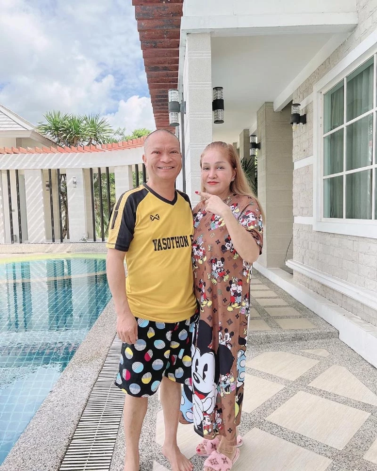 "หม่ำ จ๊กมก" ภาพล่าสุด "ซี ศิวัฒน์" ยังบอก ไม่ติดตลกไปติดหล่อซะแล้ว