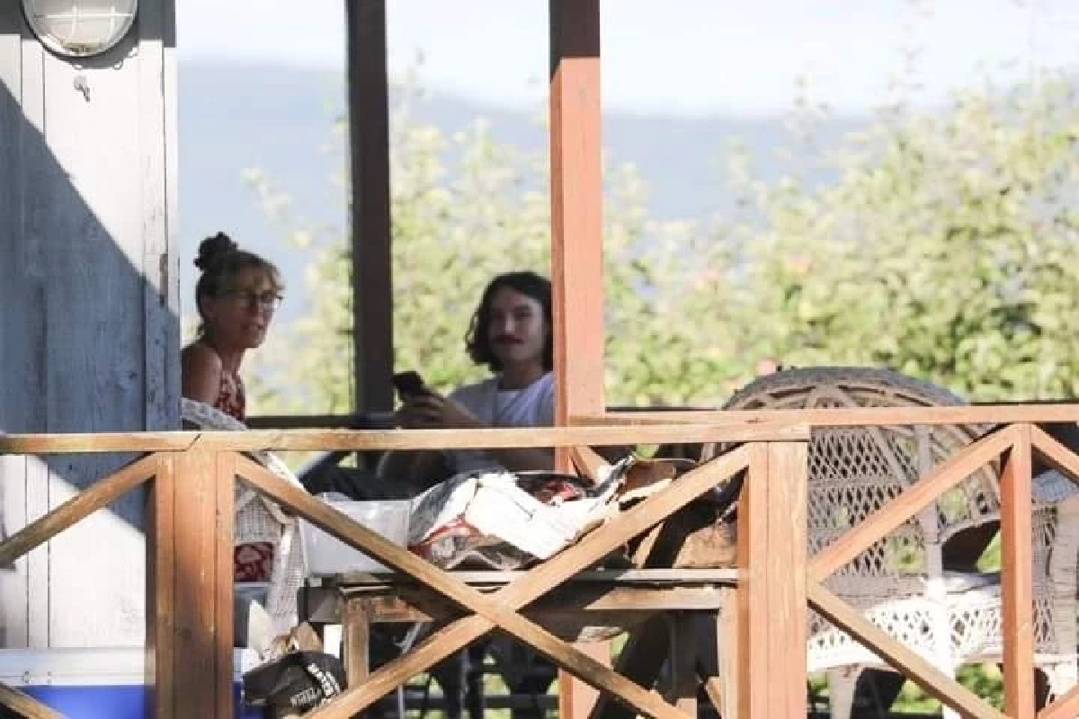 ช็อกโลก พระเอกชื่อดังเรื่อง The Flash มีปัญหาทางจิต จนต้องเข้ารักษาตัว