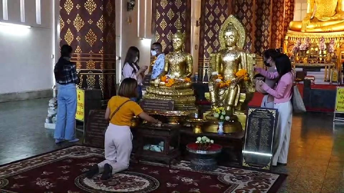 "ไหว้พระ" ใกล้กรุงเทพ วัดหน้าพระเมรุราชิการาม