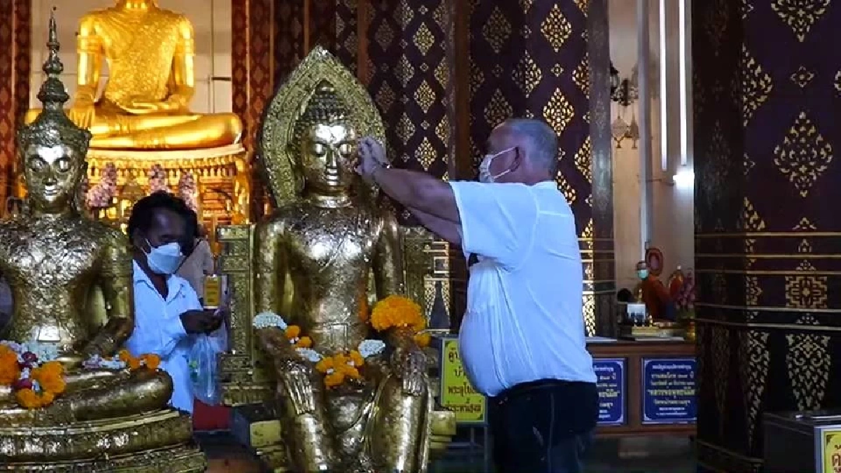 "ไหว้พระ" ใกล้กรุงเทพ วัดหน้าพระเมรุราชิการาม