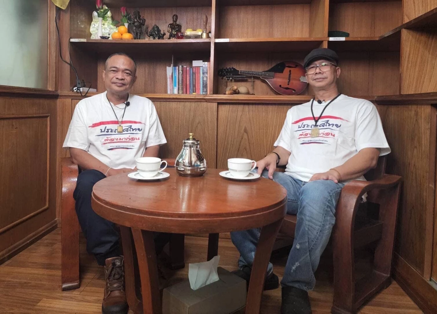  ตู่-นกเขา มิตรสหายต่างสี แต่หลอมใจไล่ประยุทธ์