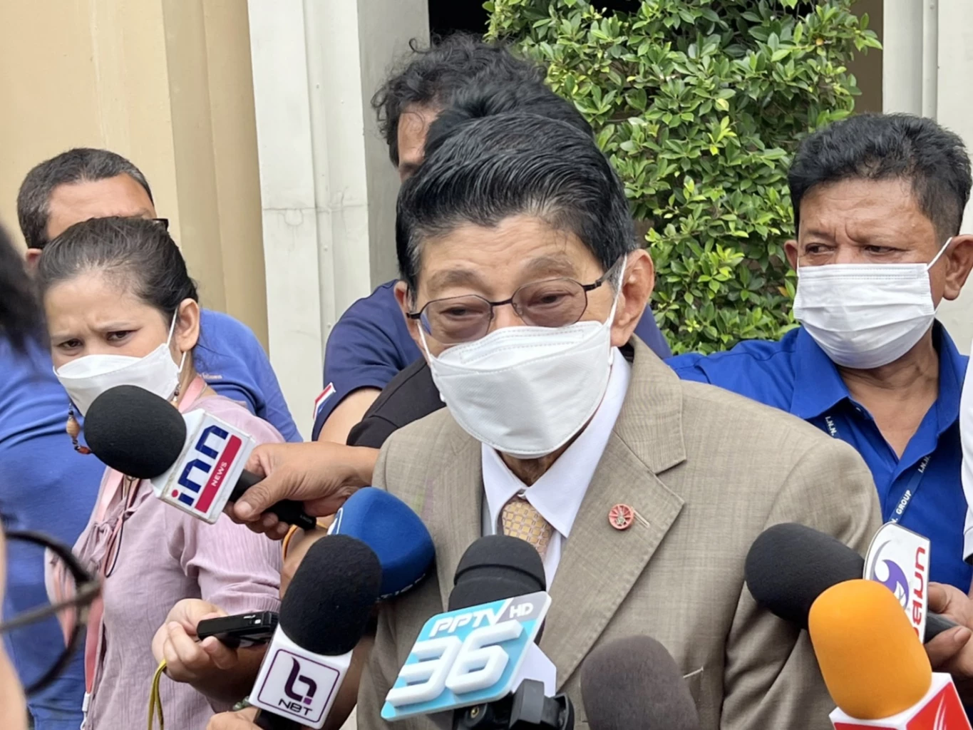 วิษณุ เครืองาม รองนายกรัฐมนตรี 