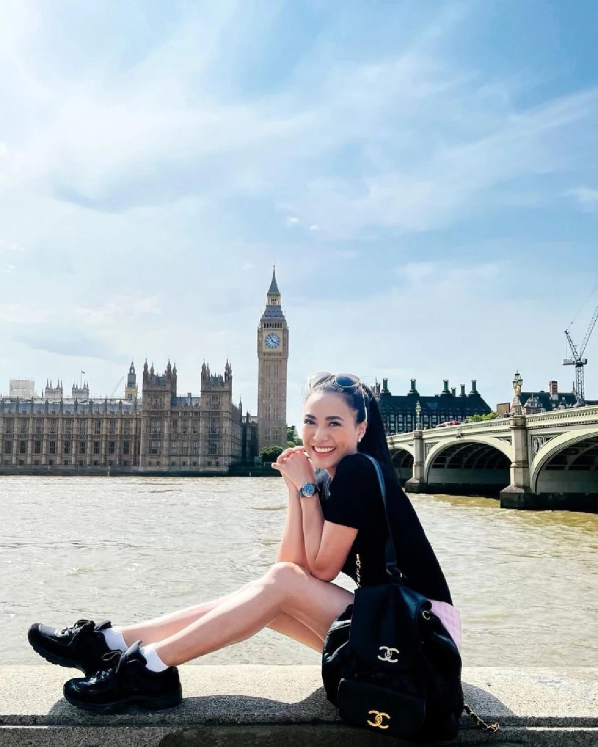 คลิปร้องไห้ลอนดอน "แบมบี้" ร้องจริงหรือคอนเทนต์ แฟนยังคบกันไหม?