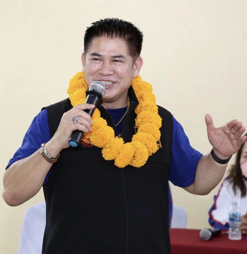 ร.อ.ธรรมนัส ถูกมองว่าเป็นสะพานเชื่อม พล.อ.ประวิตร กับคนแดนไกล