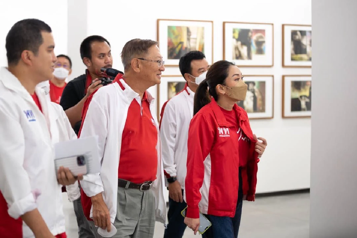 นายแพทย์พรหมินทร์ เลิศสุริย์เดช ประธานคณะทำงานนโยบาย พรรคเพื่อไทย 