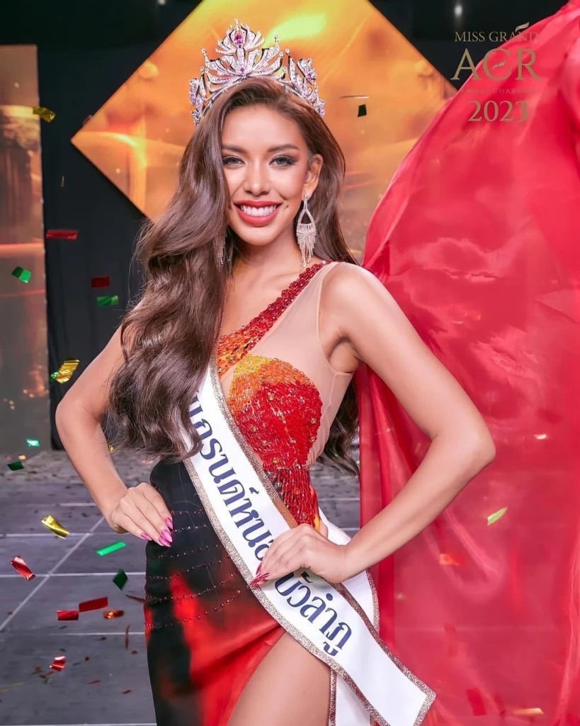 สวย-มั่นใจ-ไม่กลัว-พีเรียด ตำนาน บทใหม่ 