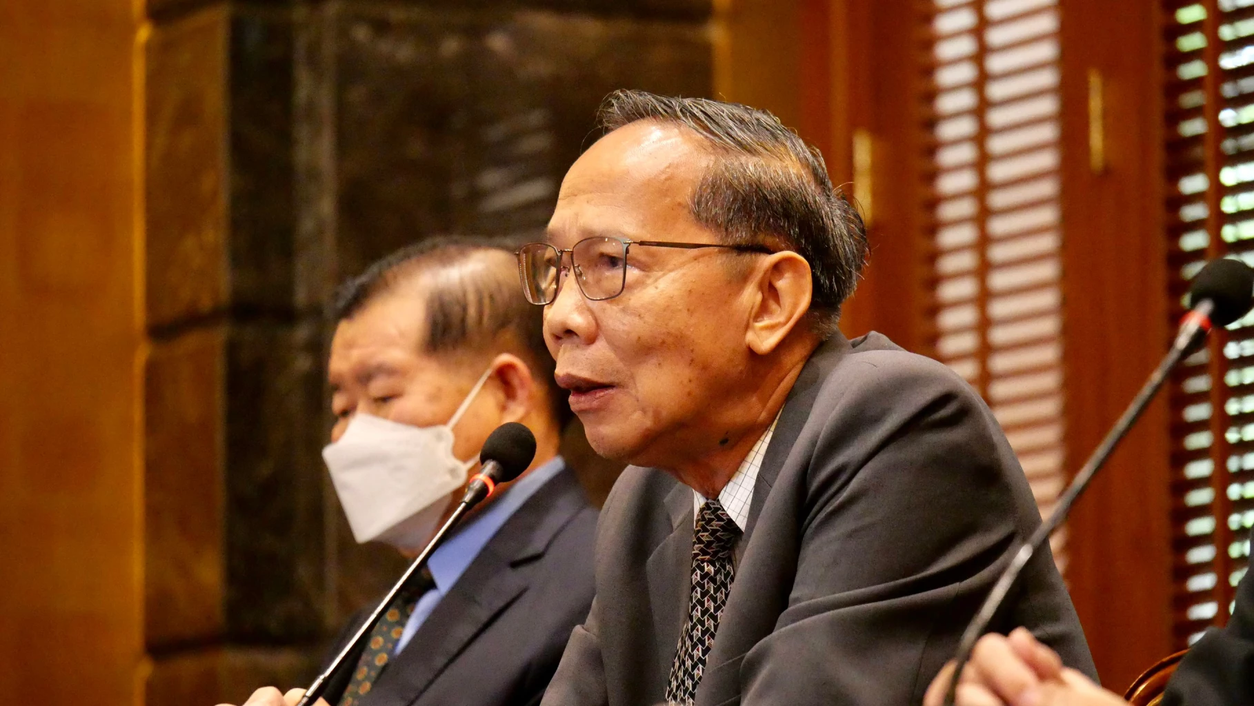 วสันต์ สร้อยพิสุทธิ์ อดีตประธานศาลรัฐธรรมนูญ 