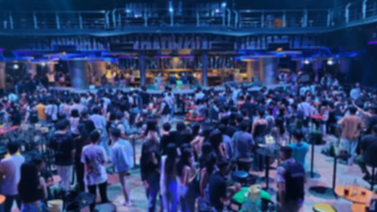 ผงะ บุกจับ "ผับ" เด็กในตำนานเมืองเชียงราย ปล่อยเด็กมัธยมกว่า 300 ใช้บริการ