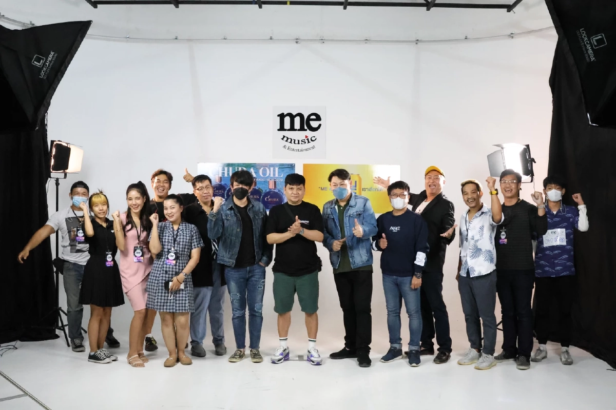  "ครูรัก ศรัทธา" -  โจ ภูมิพัฒน์ พร้อมดัน "ศิลปิน" น้องใหม่ ภายใต้บ้าน ME Music 