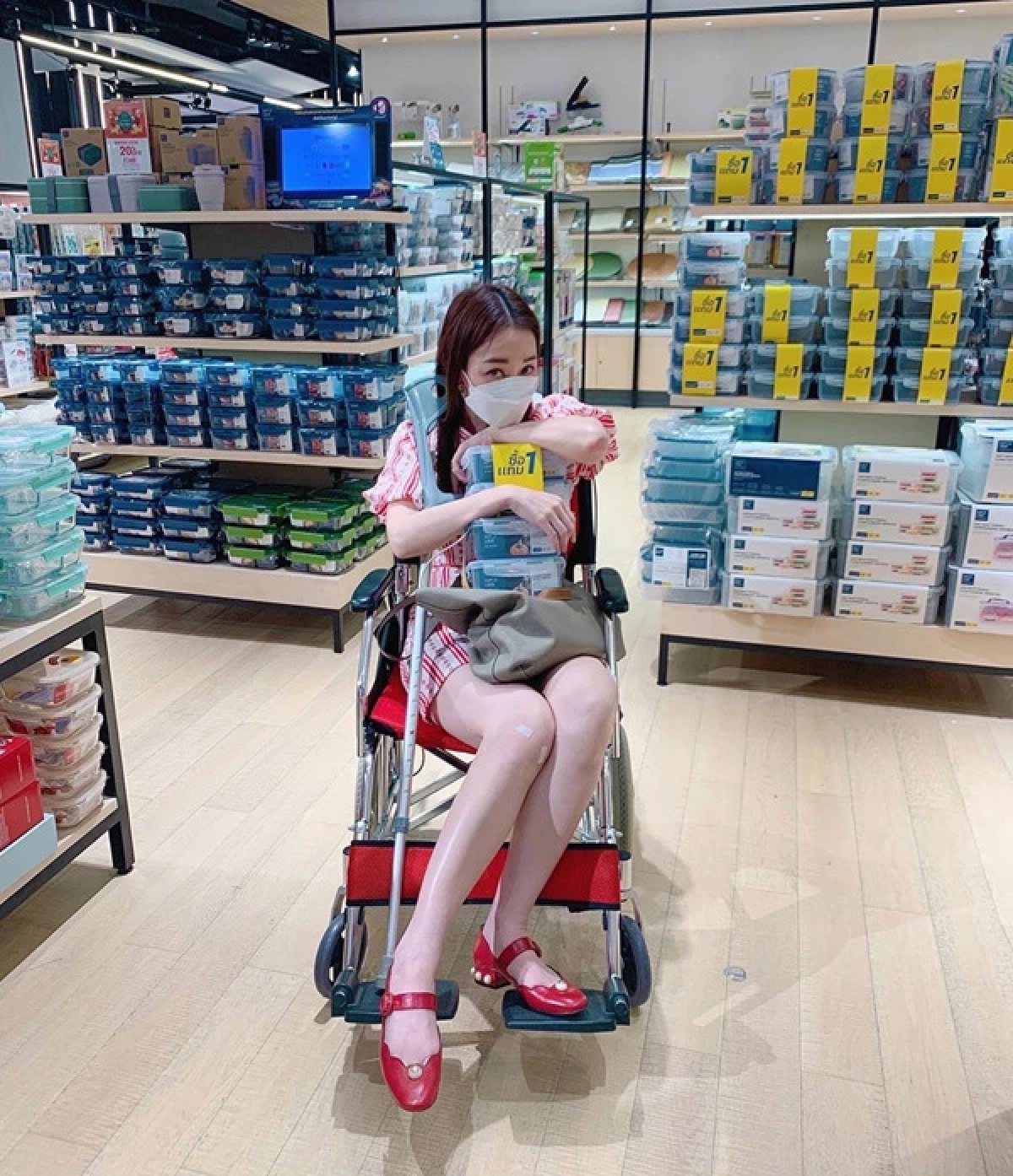 วิ่งไม่ได้ตลอดชีวิต "ตู่ ปิยวดี" หลังผ่าตัด ขาขวาลีบ กระดูกขาไม่เท่ากัน