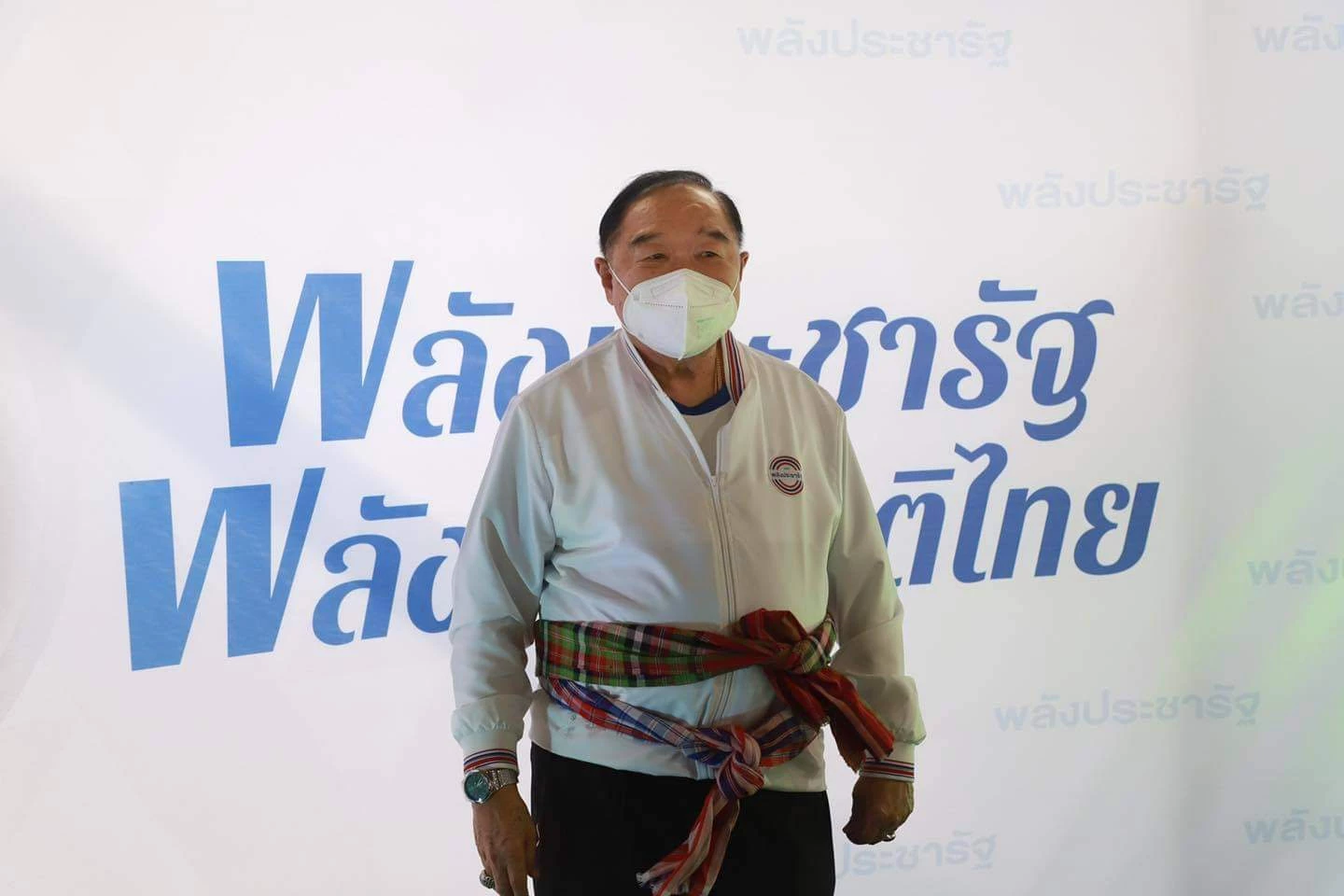 ฟล.อ. ประวิตร วงษ์สุวรรณ รักษาการนายกรัฐมนตรี