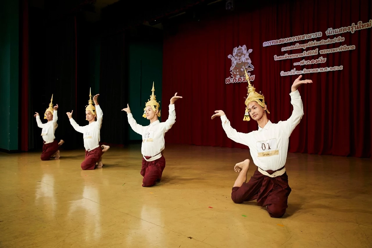 เฟ้นหา&quot;นักแสดงรุ่นใหม่&quot; ร่วมแสดงโขนมูลนิธิส่งเสริมศิลปาชีพฯ ตอน &quot;สะกดทัพ&quot;