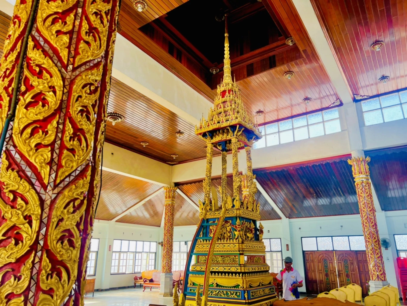 ธรรมาสน์โบราณ &nbsp;ของ วัดเดิมบาง (คงคาราม)