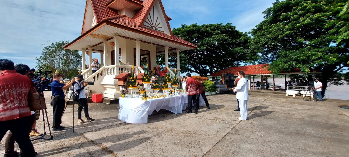 งานบวงสรวงสิ่งศักดิ์สิทธิ์ บั้งไฟพญานาค