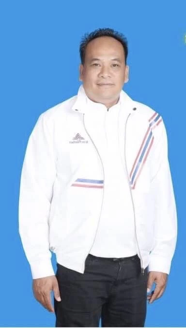  สันต์ แซ่ตั้ง คนสนิทลูกหมี สวมเสื้อรวมไทยสร้างชาติ ลงชน ส.ส.ปชป.