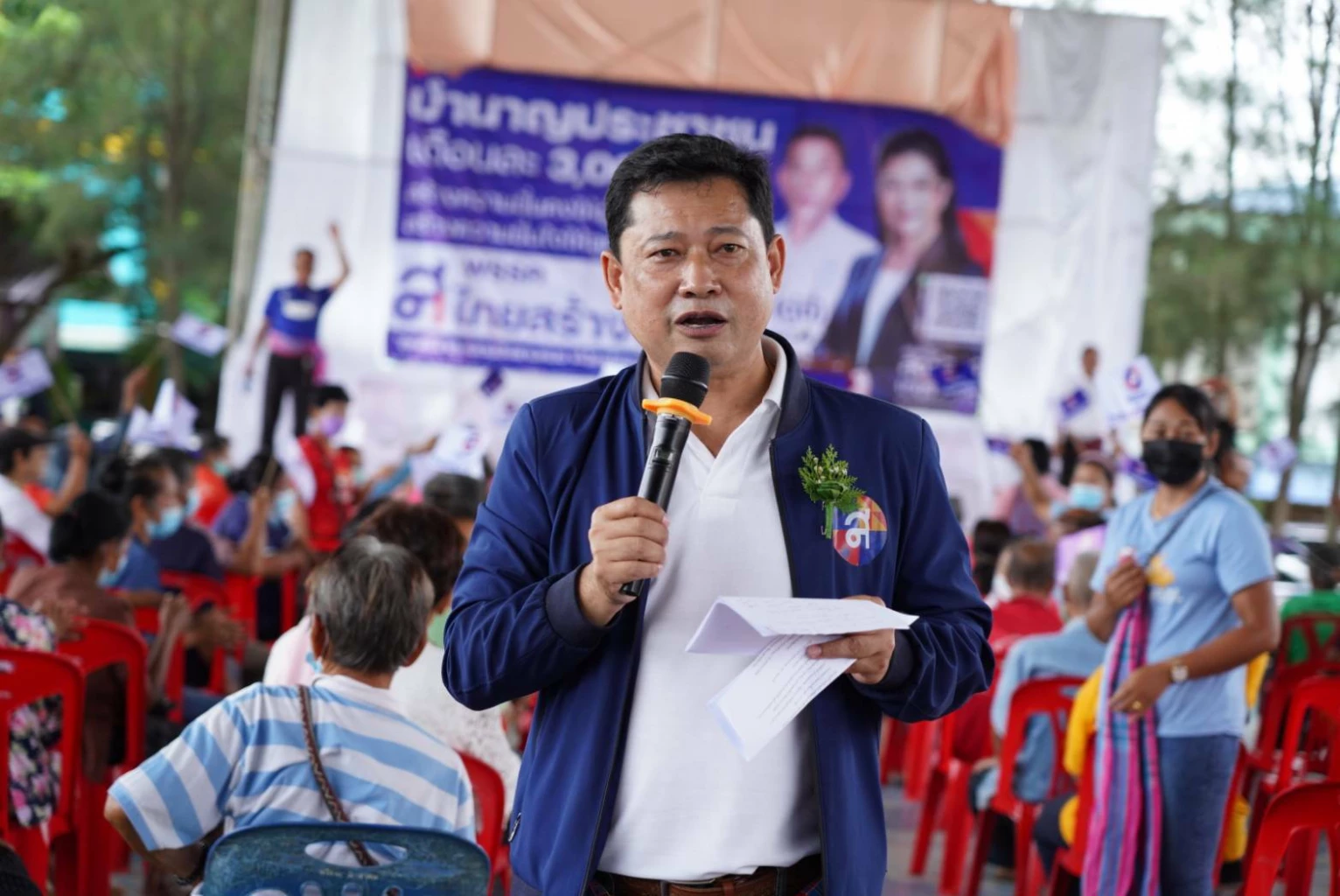 นายประเวศร์ วัลลภบรรหาร กรรมการบริหารพรรคไทยสร้างไทย 