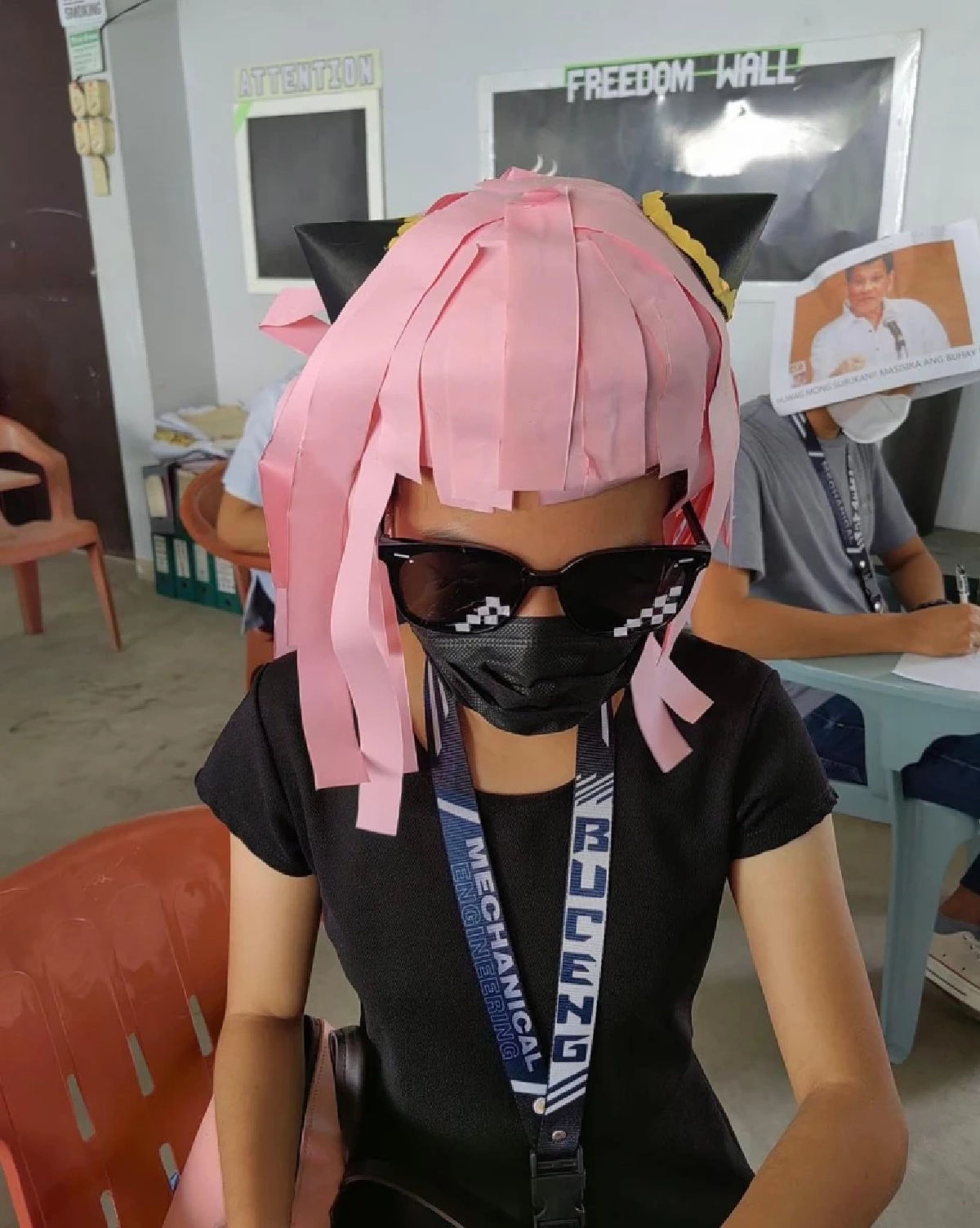 ไวรัลหมวกกันลอกข้อสอบ นศ.ฟิลิปปินส์