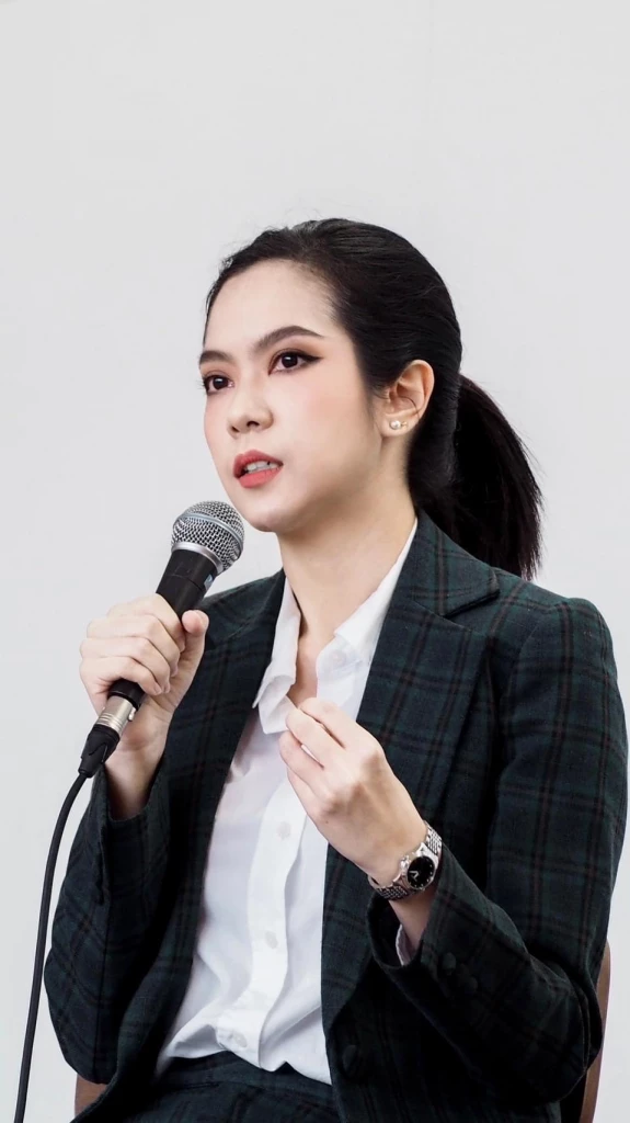 จุฑาพร เกตุราทร ว่าที่ผู้สมัคร สส. กทม. พรรคเพื่อไทย