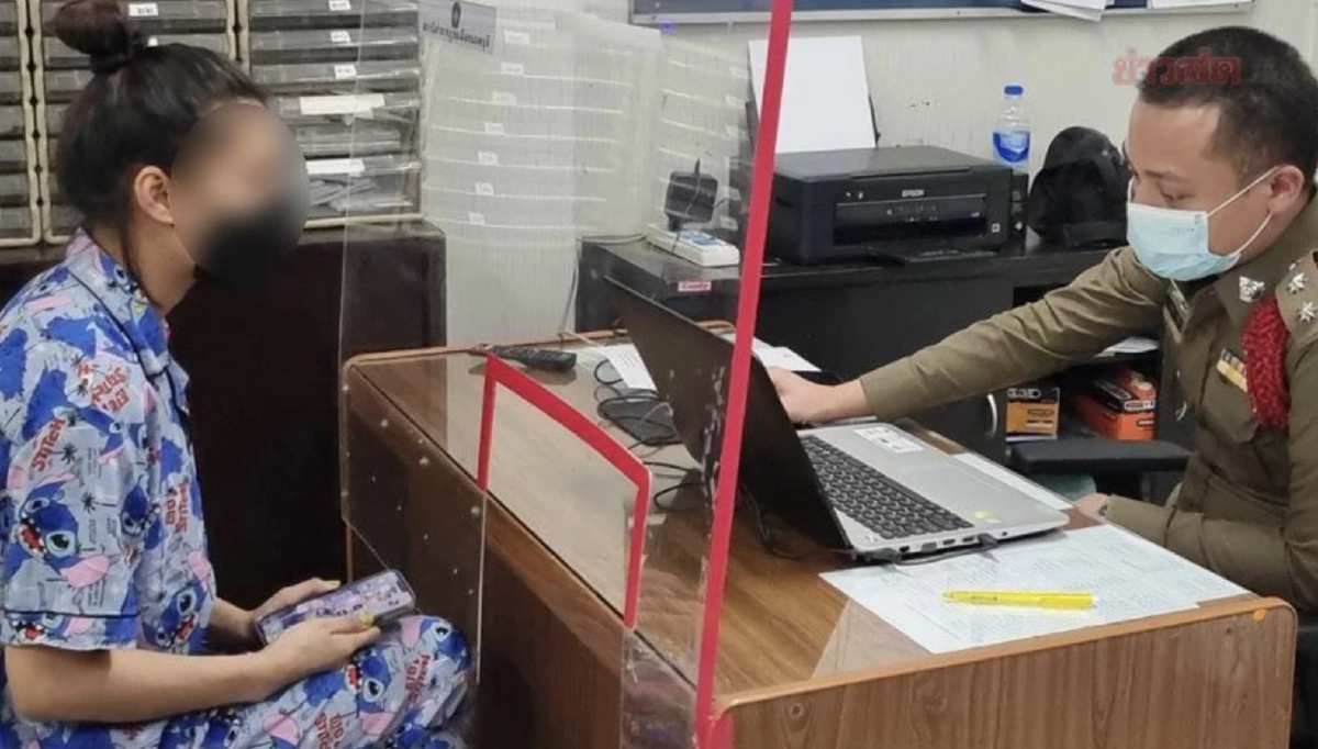 สาวพีอาร์ ร้อง"ตำรวจ" ถูก "สาวประเภทสอง" ยกพวกรุมทำร้าย