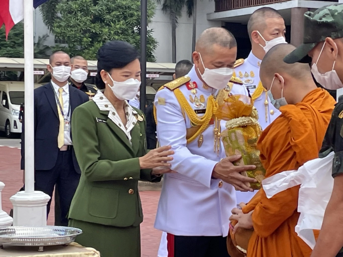 พล.อ. ณรงพันธ์ จิตต์แก้วแท้ ผู้บัญชาการทหารบก 