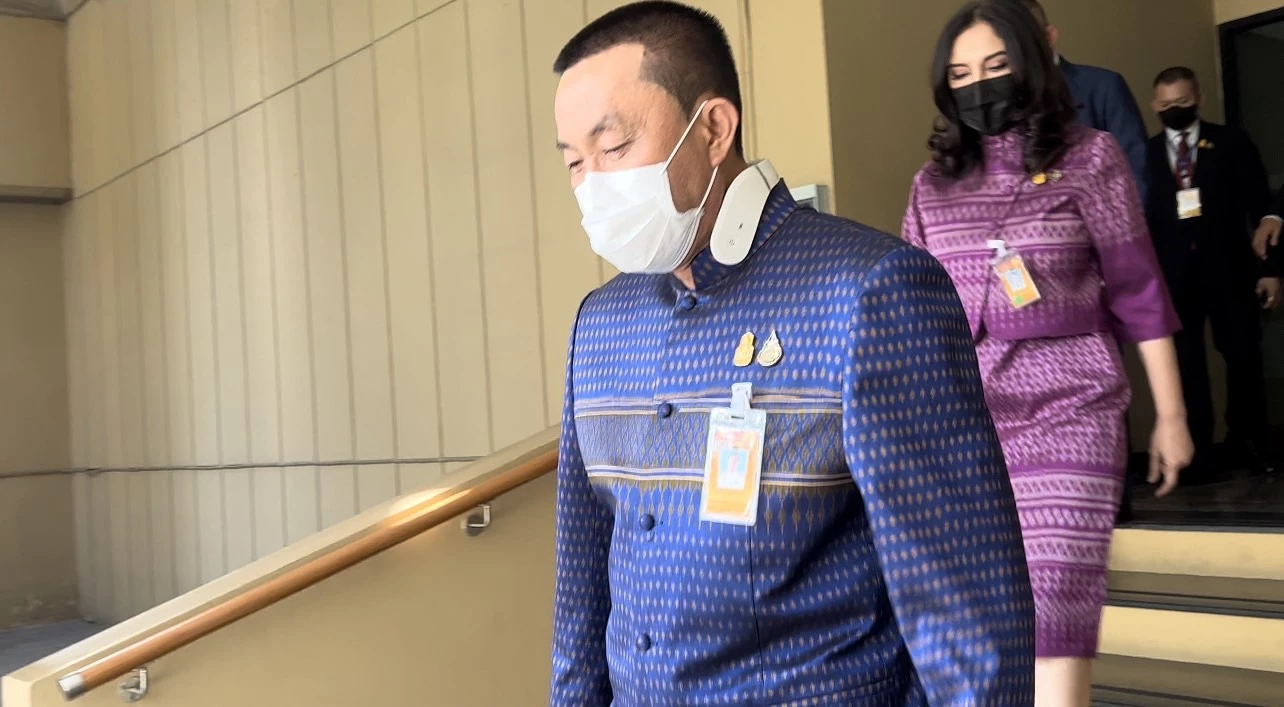 ศักดิ์สยาม ชิดชอบ รมว.คมนาคม 