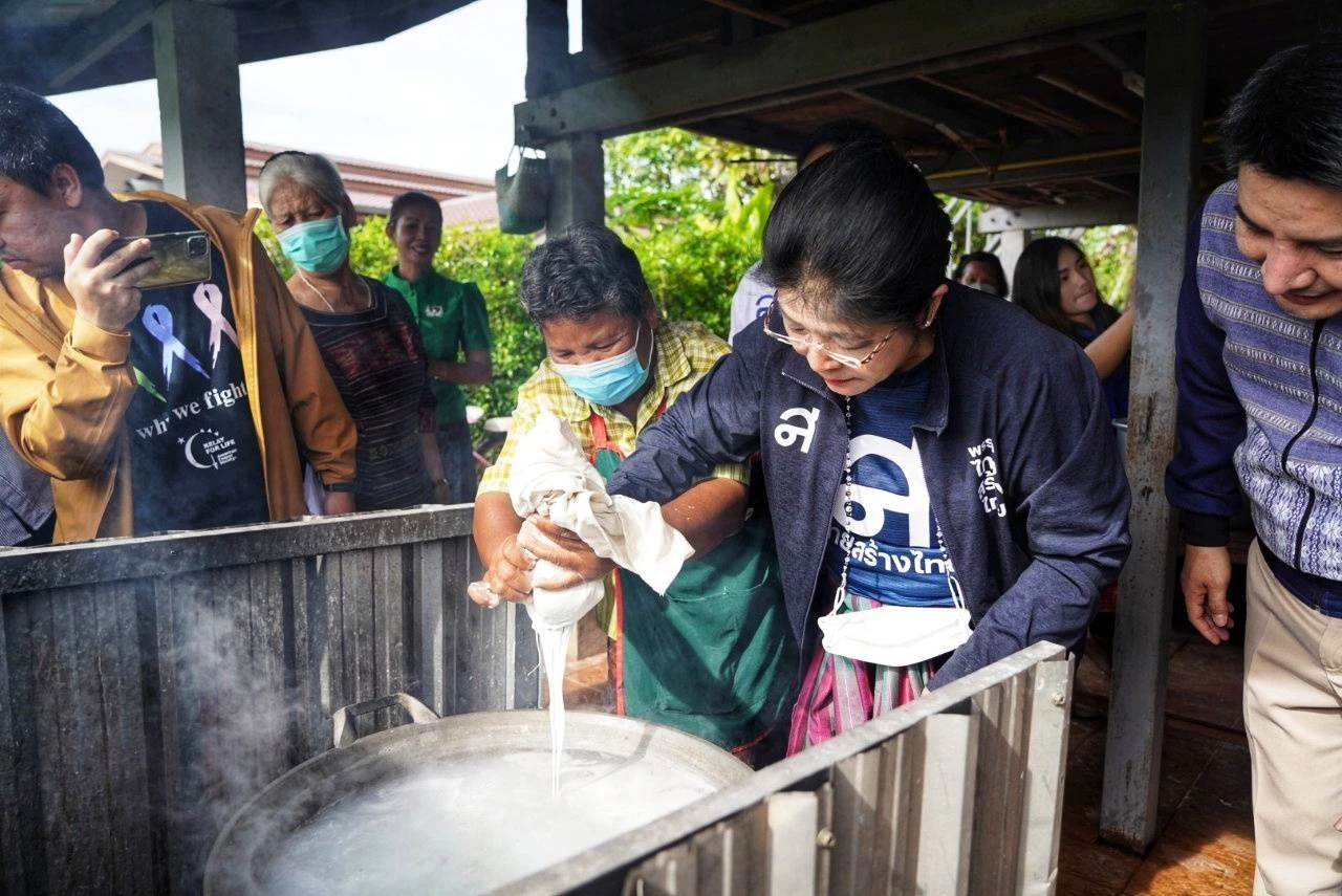 คุณหญิงสุดารัตน์ เกยุราพันธุ์ ลงพื้นที่อุดรธานี