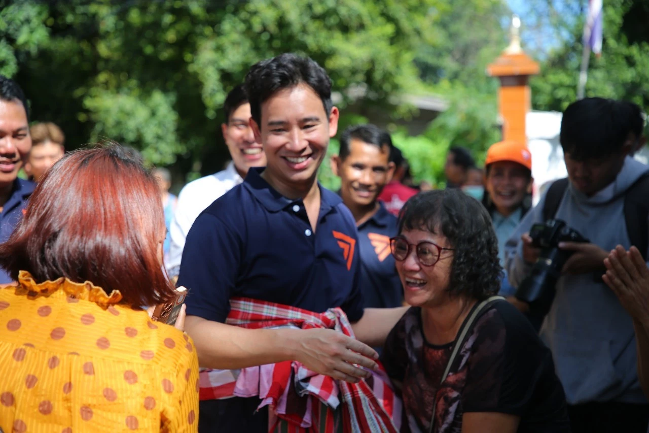 พิธา ลิ้มเจริญรัตน์ หัวหน้าพรรคก้าวไกล