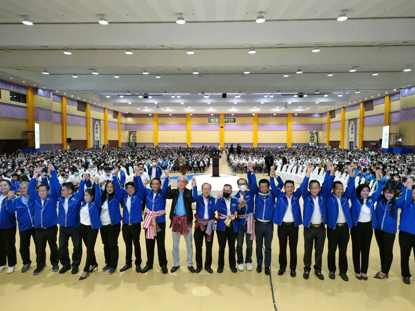 ปราศรัยพรรคสร้างอนาคตไทย